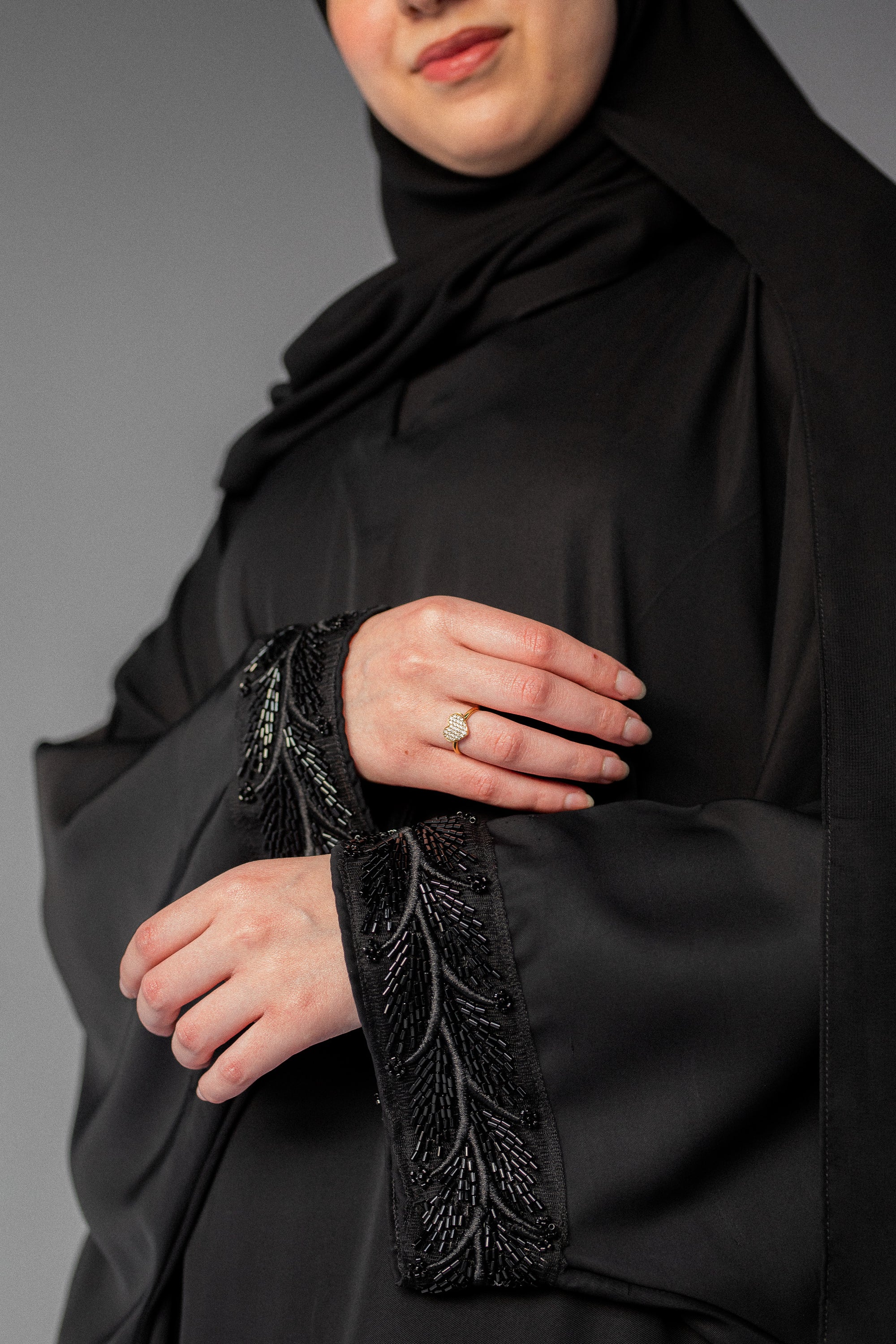 Layl abaya