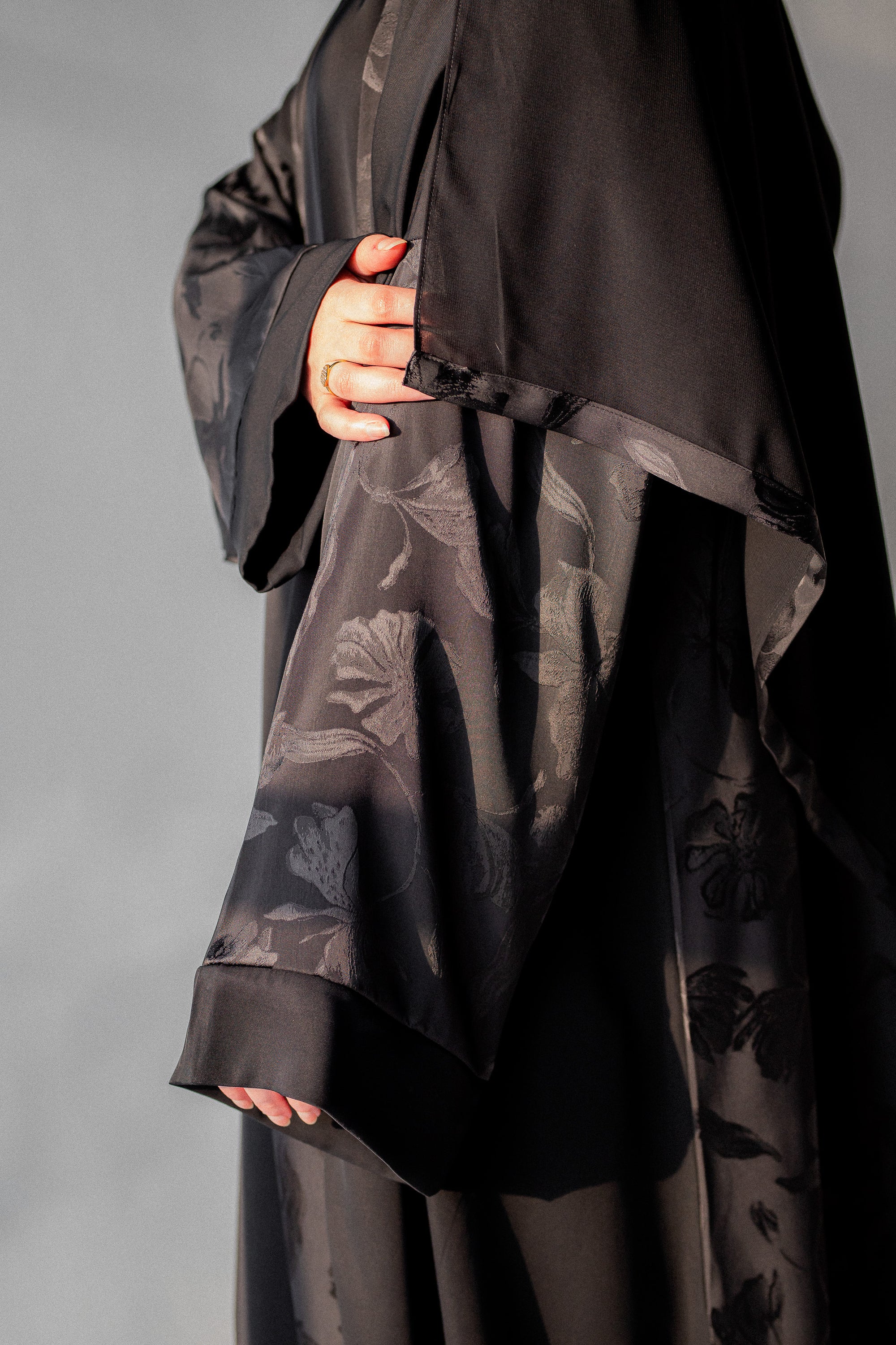 Najma abaya